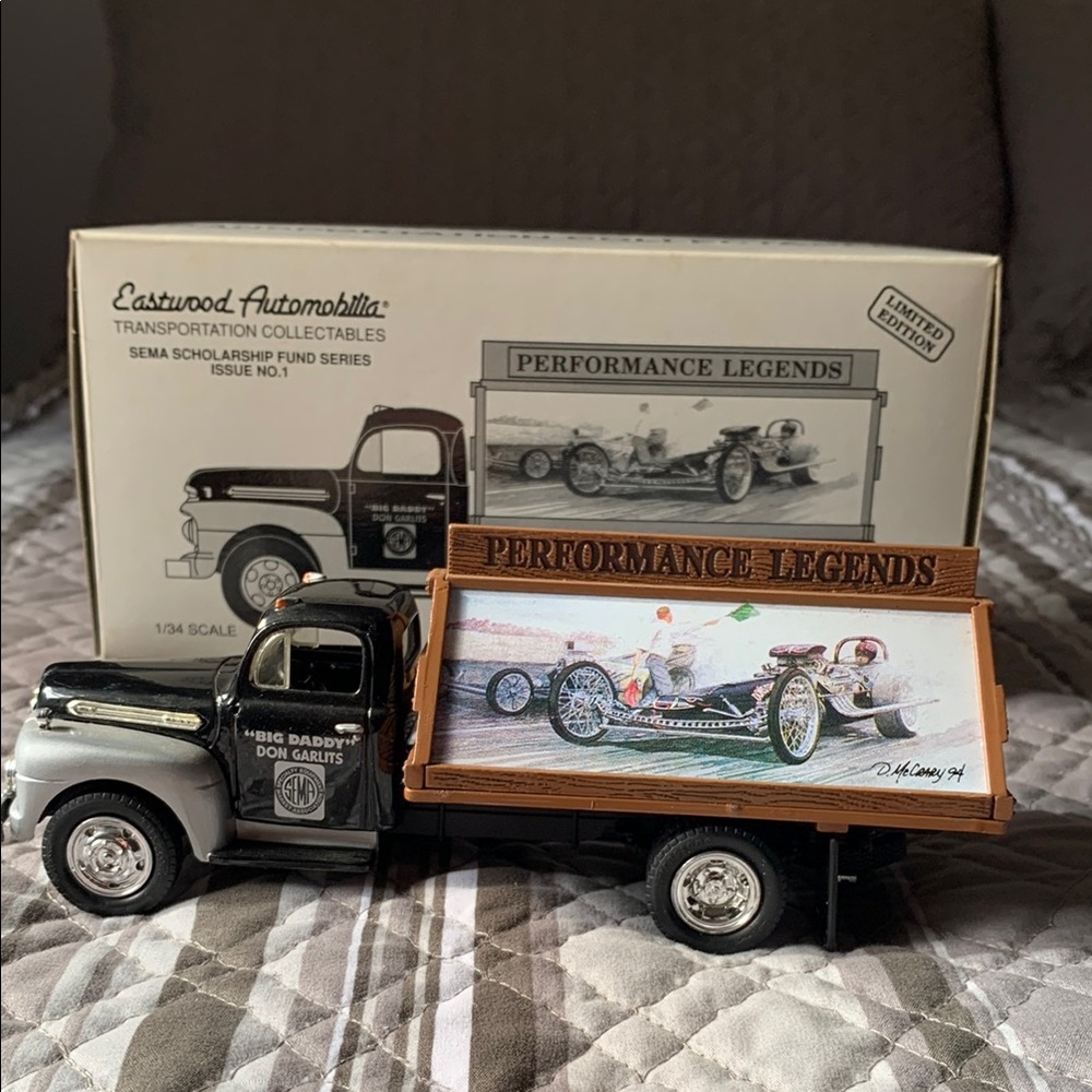 Eastwood Automobilia Vintage-1995 Die Cast Collectible Truck 🆕